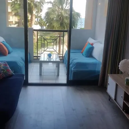 Sea View La Palme D'azur Steps Away From The And Perfect For Holidays & Business Trips 公寓 戛纳